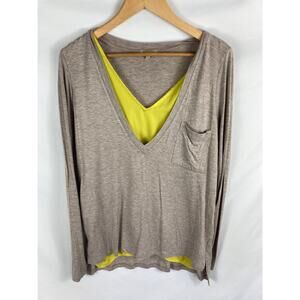 Bordeaux Tan Yellow Layered Long Sleeve Size Medium